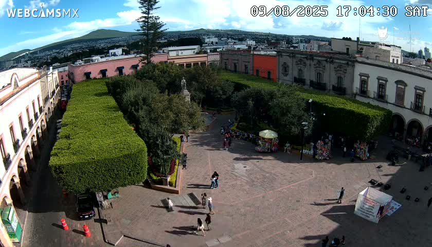 Plaza de Armas de Querétaro Square Live Cam - Santiago de Queretaro, Queretaro, Mexivo