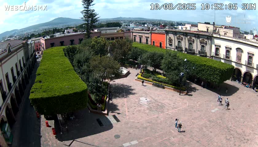 Plaza de Armas de Querétaro Square Live Cam - Santiago de Queretaro, Queretaro, Mexivo