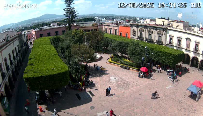 Plaza de Armas de Querétaro Square Live Cam - Santiago de Queretaro, Queretaro, Mexivo