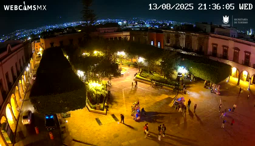 Plaza de Armas de Querétaro Square Live Cam - Santiago de Queretaro, Queretaro, Mexivo