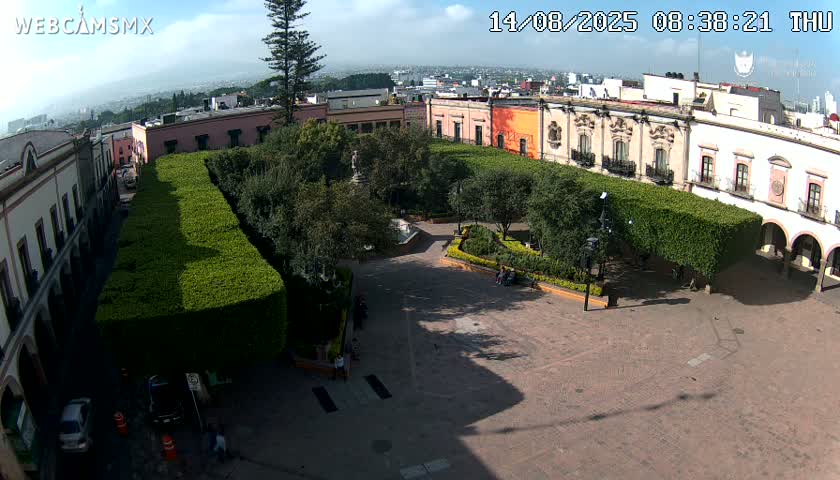 Plaza de Armas de Querétaro Square Live Cam - Santiago de Queretaro, Queretaro, Mexivo