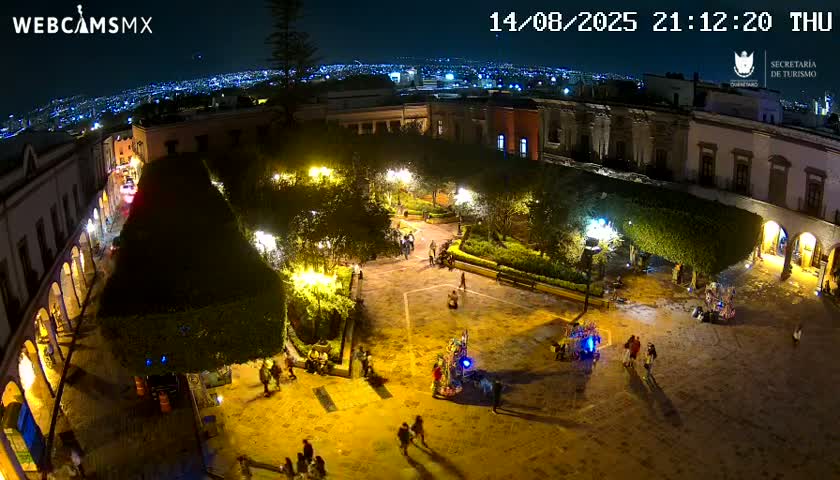 Plaza de Armas de Querétaro Square Live Cam - Santiago de Queretaro, Queretaro, Mexivo