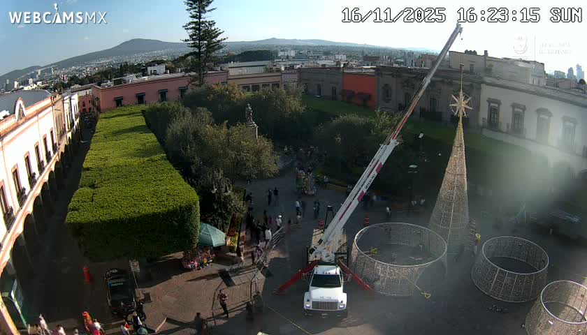 Plaza de Armas de Querétaro Square Live Cam - Santiago de Queretaro, Queretaro, Mexivo
