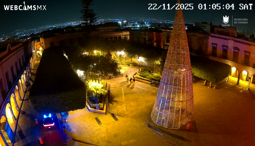 Plaza de Armas de Querétaro Square Live Cam - Santiago de Queretaro, Queretaro, Mexivo