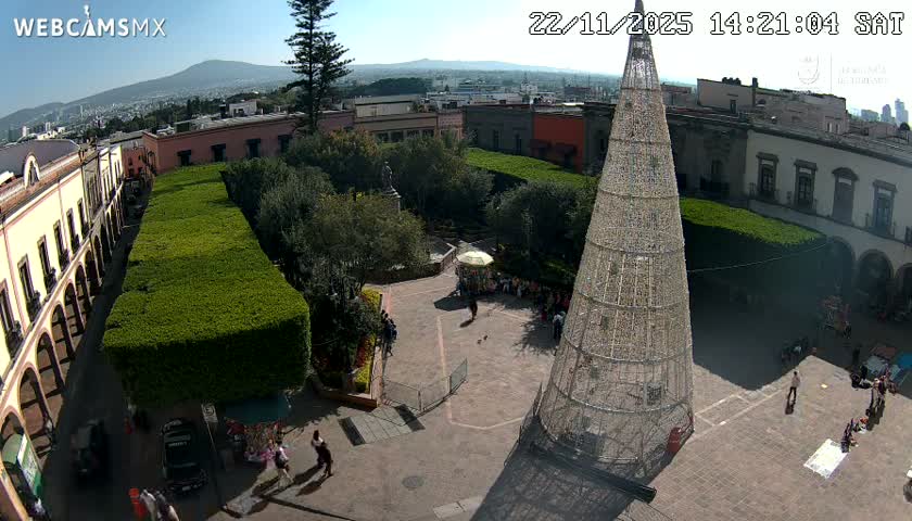 Plaza de Armas de Querétaro Square Live Cam - Santiago de Queretaro, Queretaro, Mexivo