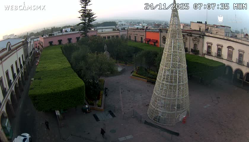 Plaza de Armas de Querétaro Square Live Cam - Santiago de Queretaro, Queretaro, Mexivo