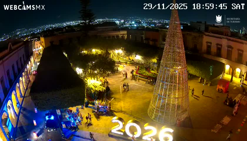 Plaza de Armas de Querétaro Square Live Cam - Santiago de Queretaro, Queretaro, Mexivo