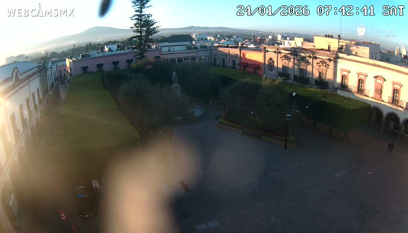 Plaza de Armas de Querétaro Square Live Cam - Santiago de Queretaro, Queretaro, Mexivo