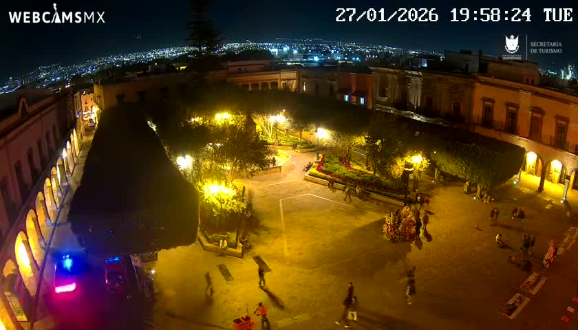 Plaza de Armas de Querétaro Square Live Cam - Santiago de Queretaro, Queretaro, Mexivo