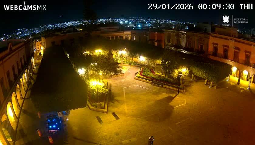 Plaza de Armas de Querétaro Square Live Cam - Santiago de Queretaro, Queretaro, Mexivo