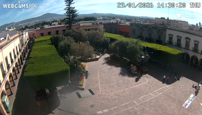 Plaza de Armas de Querétaro Square Live Cam - Santiago de Queretaro, Queretaro, Mexivo