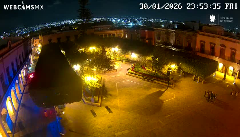 Plaza de Armas de Querétaro Square Live Cam - Santiago de Queretaro, Queretaro, Mexivo