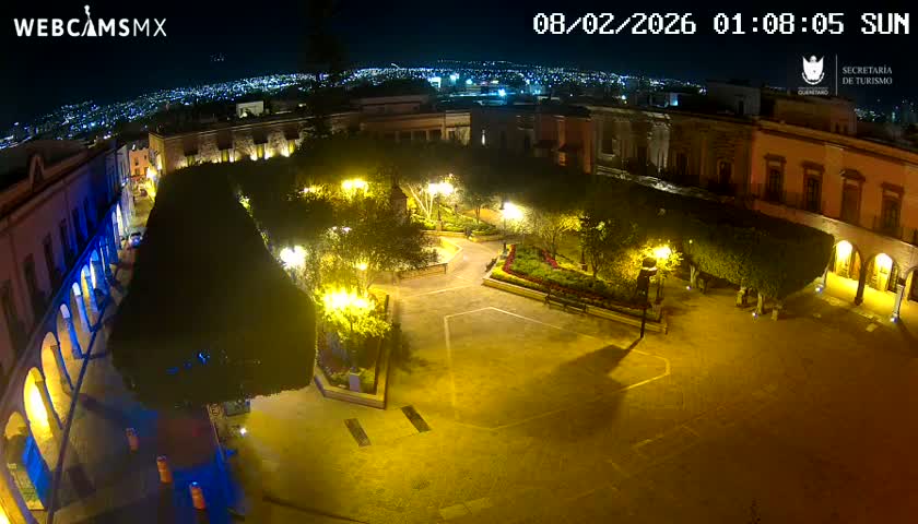 Plaza de Armas de Querétaro Square Live Cam - Santiago de Queretaro, Queretaro, Mexivo