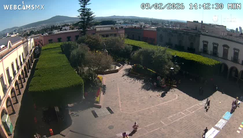 Plaza de Armas de Querétaro Square Live Cam - Santiago de Queretaro, Queretaro, Mexivo