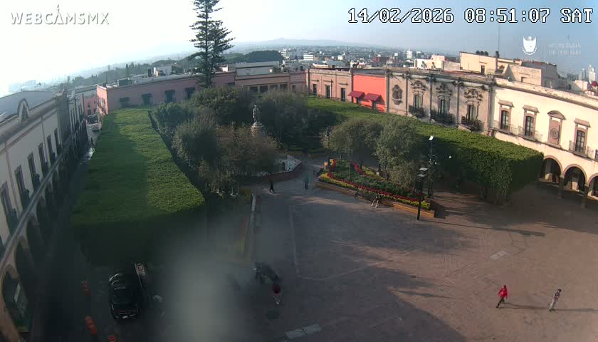 Plaza de Armas de Querétaro Square Live Cam - Santiago de Queretaro, Queretaro, Mexivo