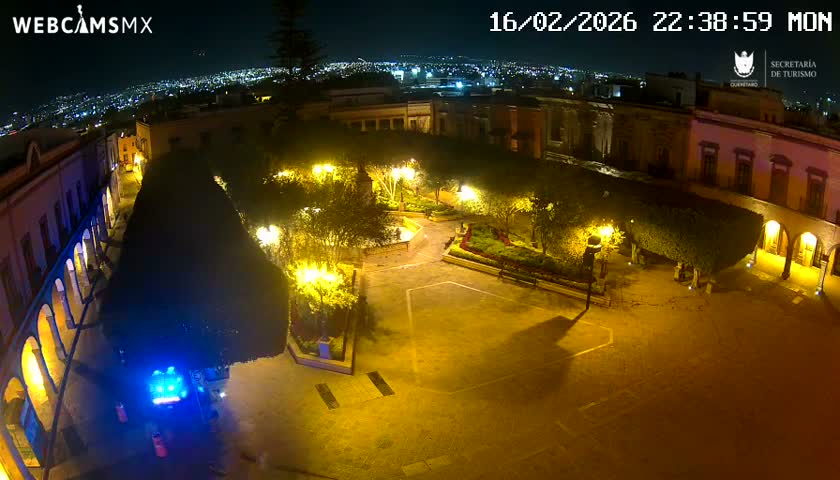 Plaza de Armas de Querétaro Square Live Cam - Santiago de Queretaro, Queretaro, Mexivo
