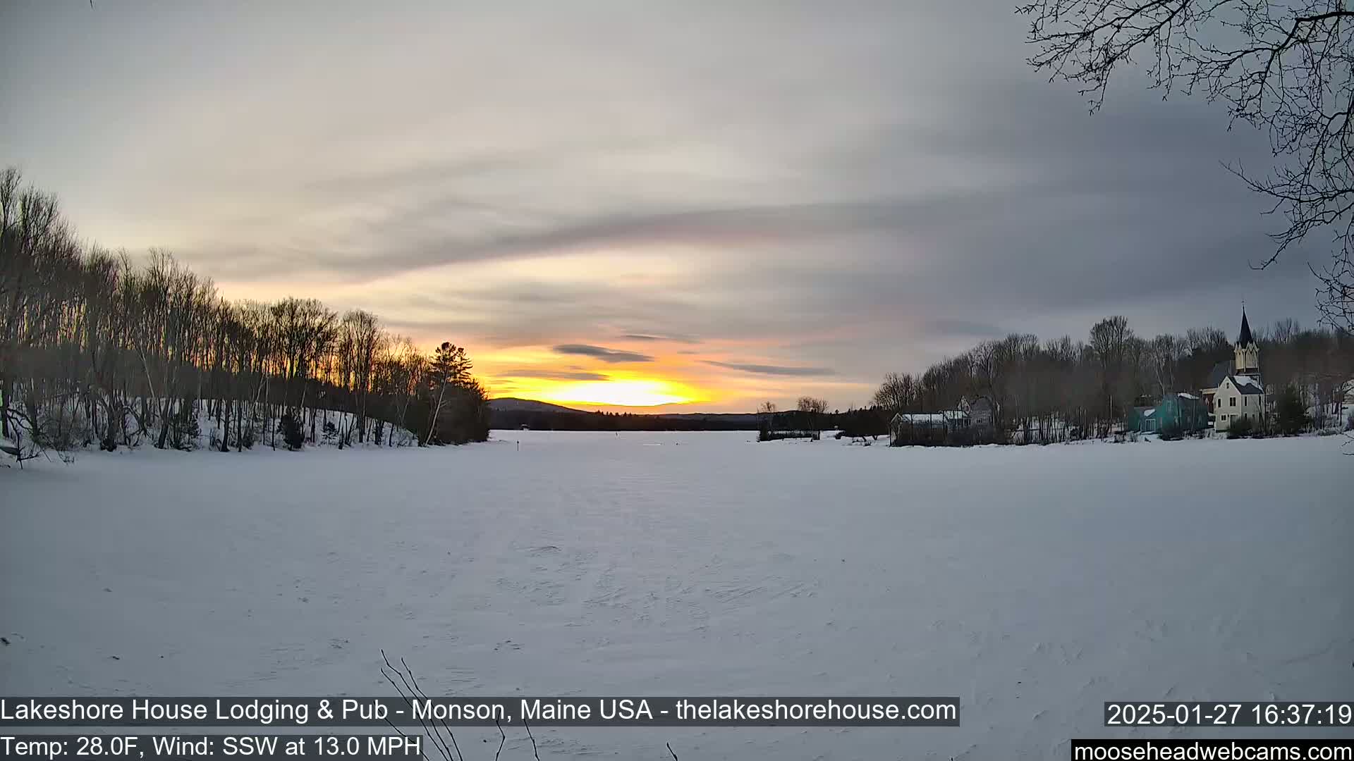 Lake Hebron Live Cam - Monson, Maine, USA