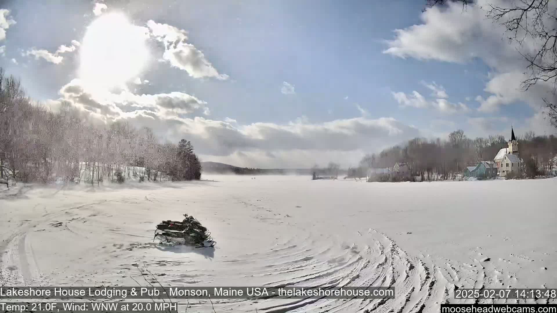 Lake Hebron Live Cam - Monson, Maine, USA