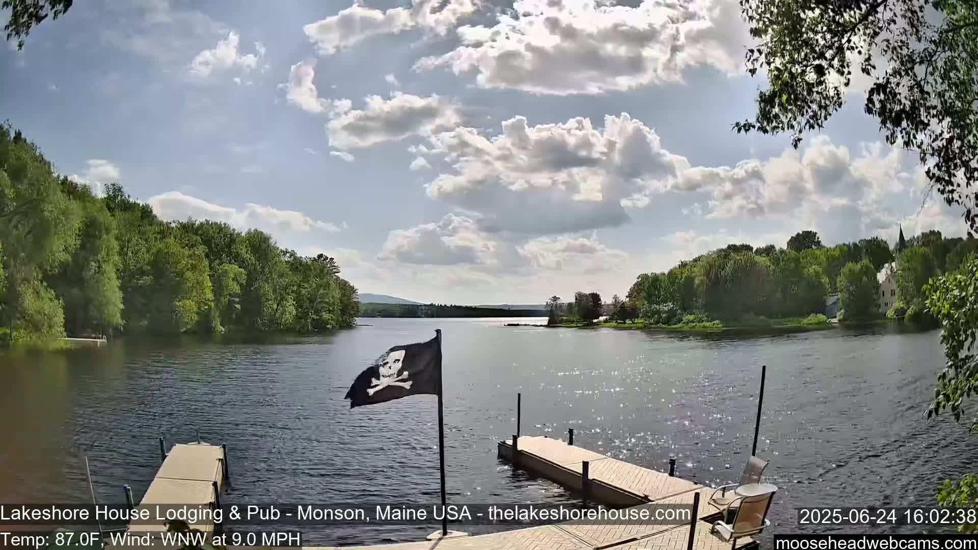 Lake Hebron Live Cam - Monson, Maine, USA