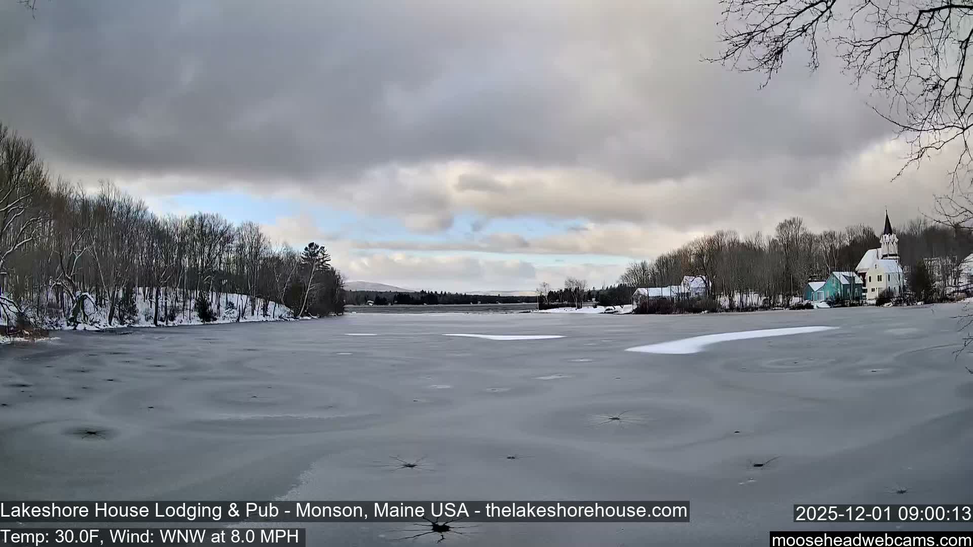 Lake Hebron Live Cam - Monson, Maine, USA