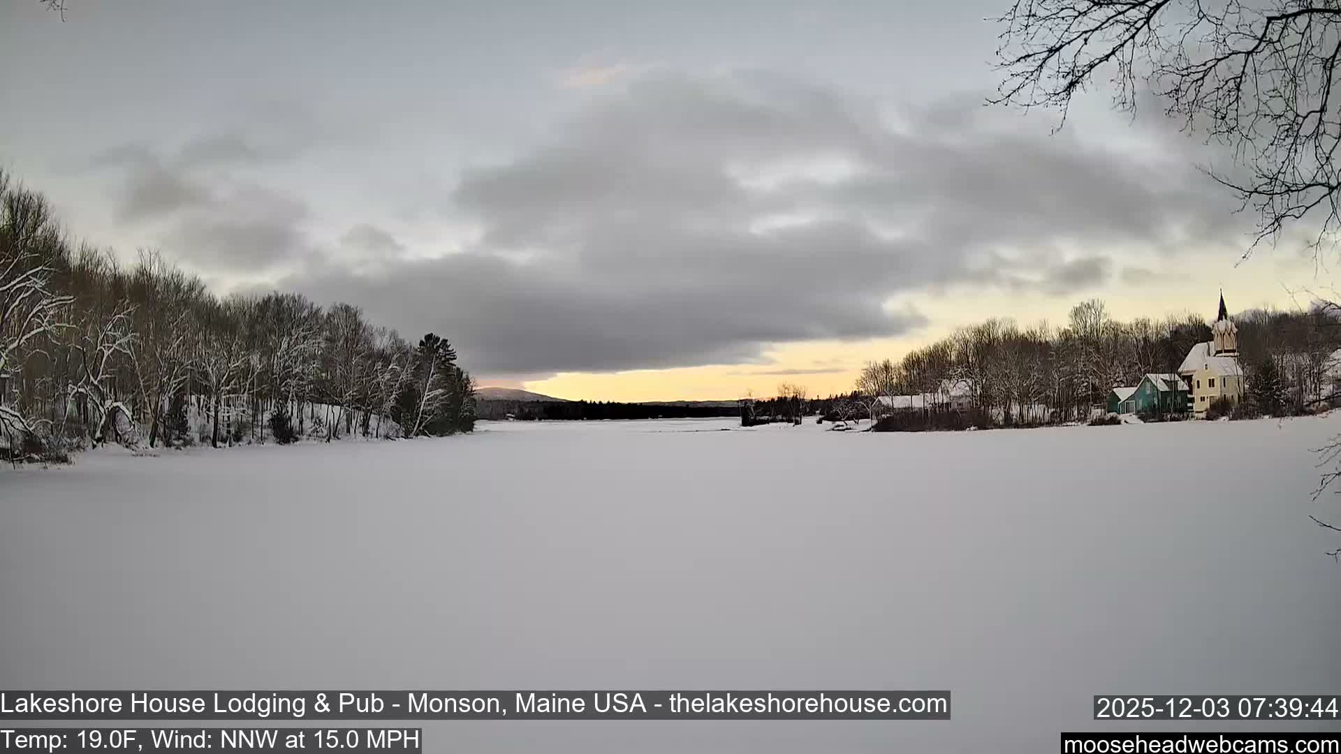 Lake Hebron Live Cam - Monson, Maine, USA