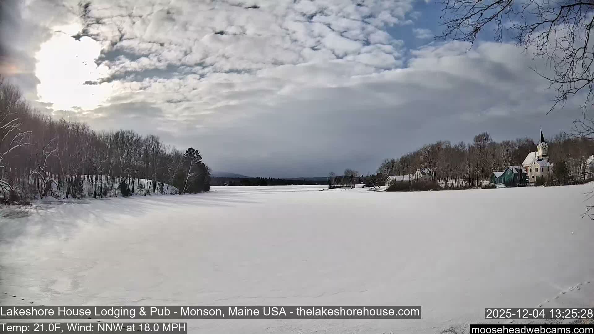 Lake Hebron Live Cam - Monson, Maine, USA