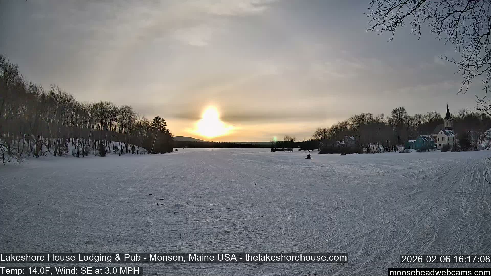 Lake Hebron Live Cam - Monson, Maine, USA
