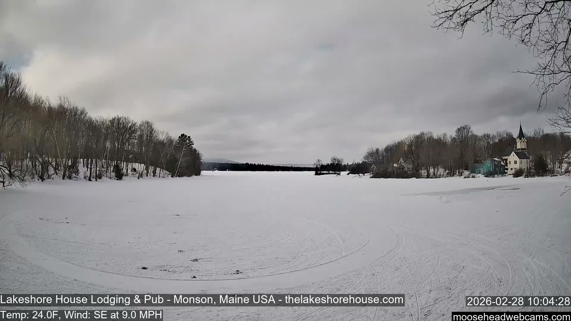 Lake Hebron Live Cam - Monson, Maine, USA