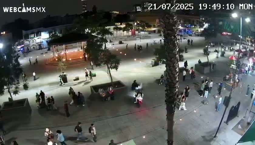 Plaza Garibaldi Square Live Cam - Cuauhtemoc, Ciudad de Mexico, Mexico