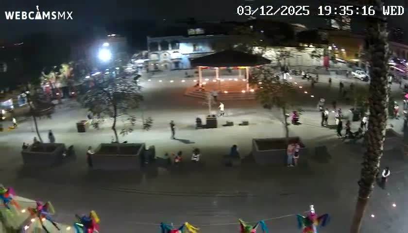 Plaza Garibaldi Square Live Cam - Cuauhtemoc, Ciudad de Mexico, Mexico