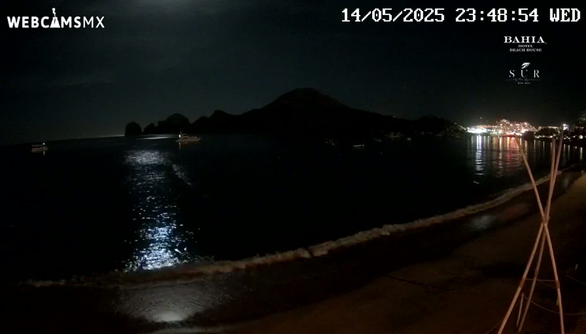 Cabo San Lucas, Playa El Medano Beach Live Cam - Los Cabos, Baja California Sur, Mexico