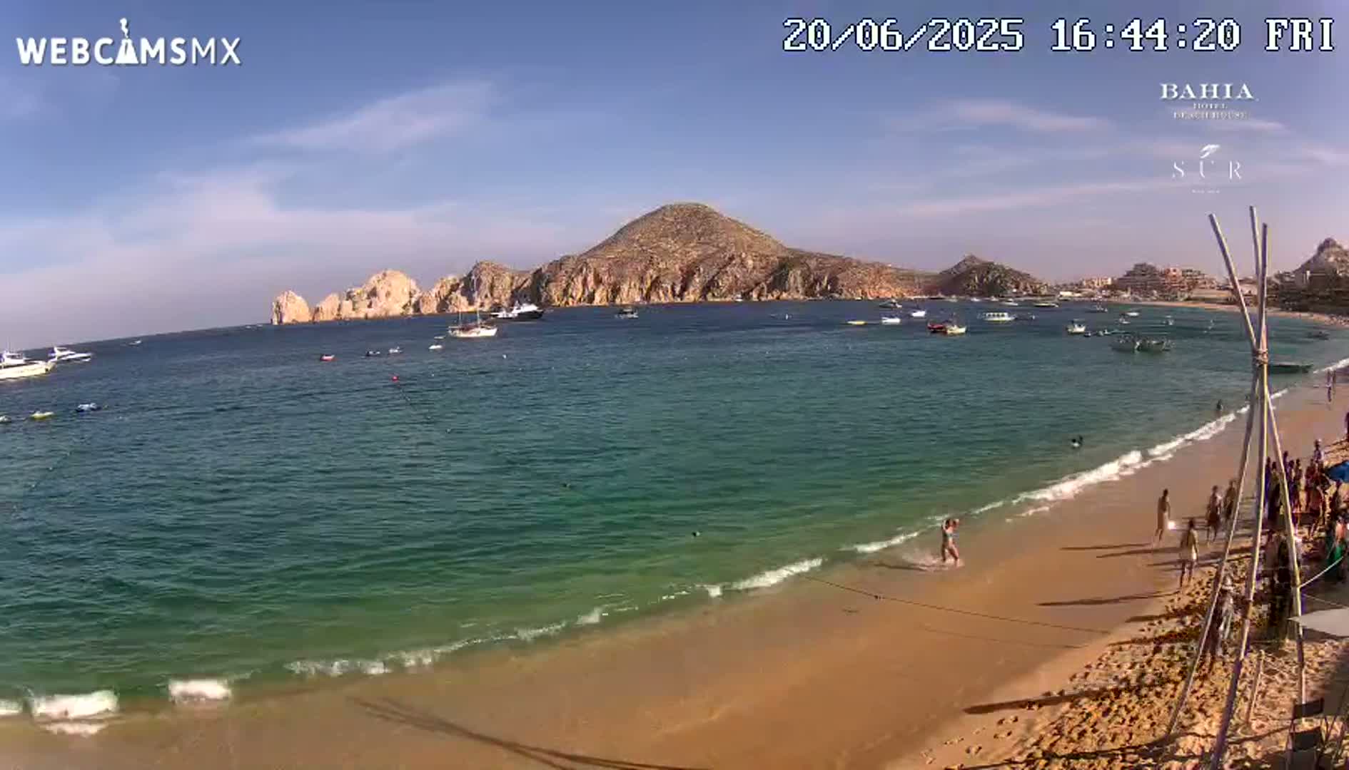Cabo San Lucas, Playa El Medano Beach Live Cam - Los Cabos, Baja California Sur, Mexico