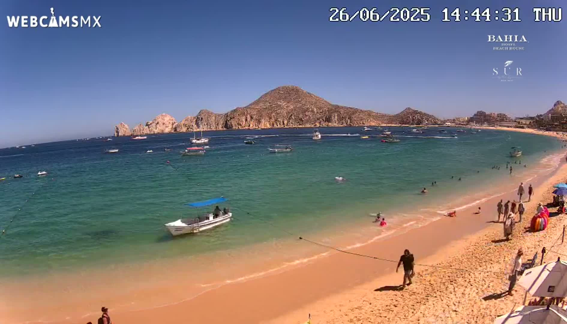 Cabo San Lucas, Playa El Medano Beach Live Cam - Los Cabos, Baja California Sur, Mexico