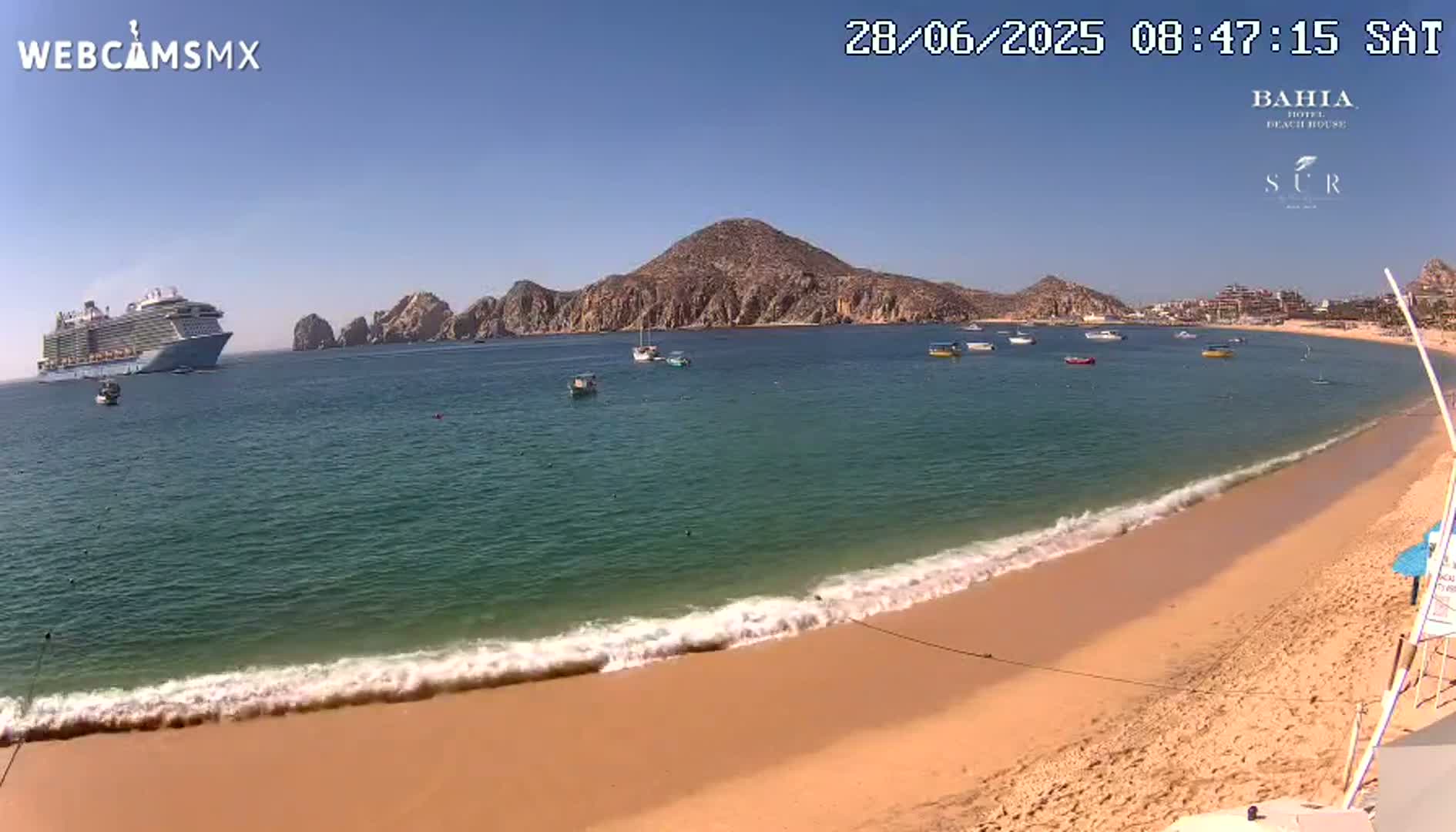 Cabo San Lucas, Playa El Medano Beach Live Cam - Los Cabos, Baja California Sur, Mexico