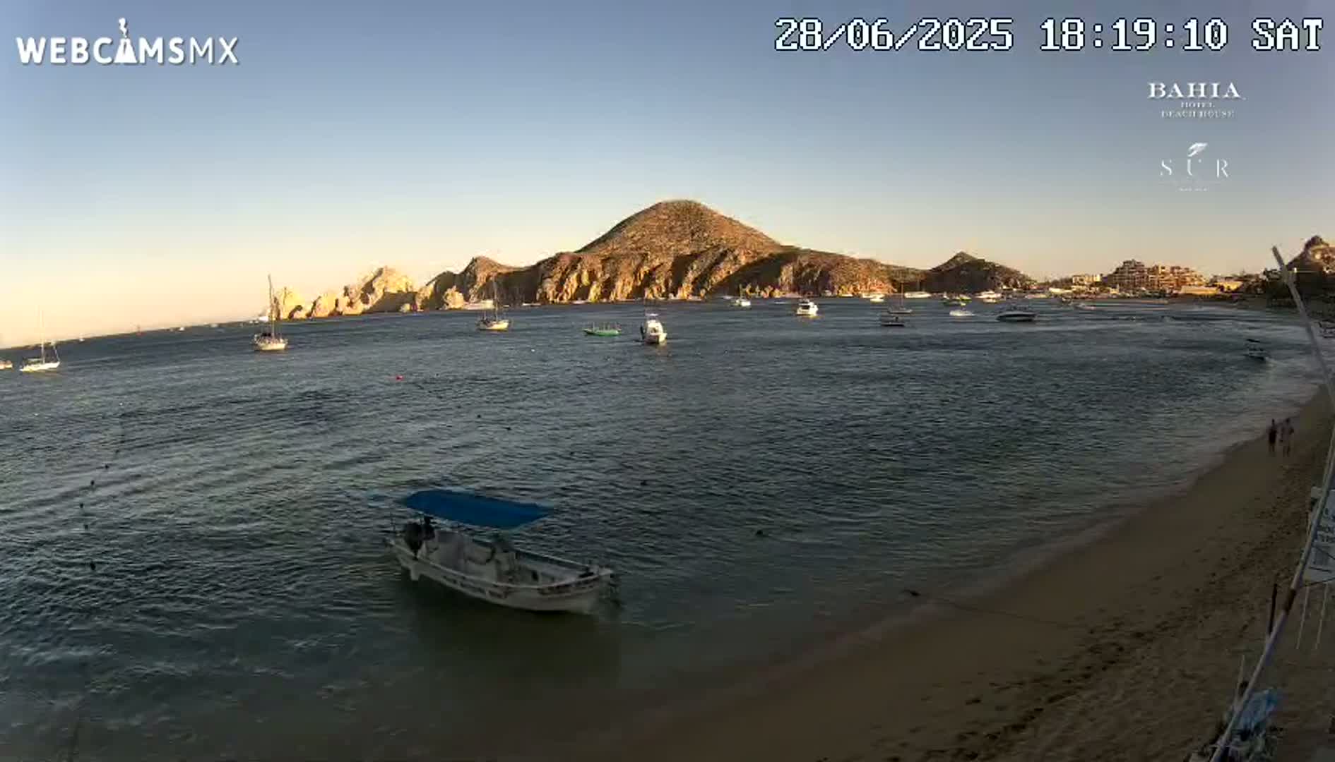 Cabo San Lucas, Playa El Medano Beach Live Cam - Los Cabos, Baja California Sur, Mexico