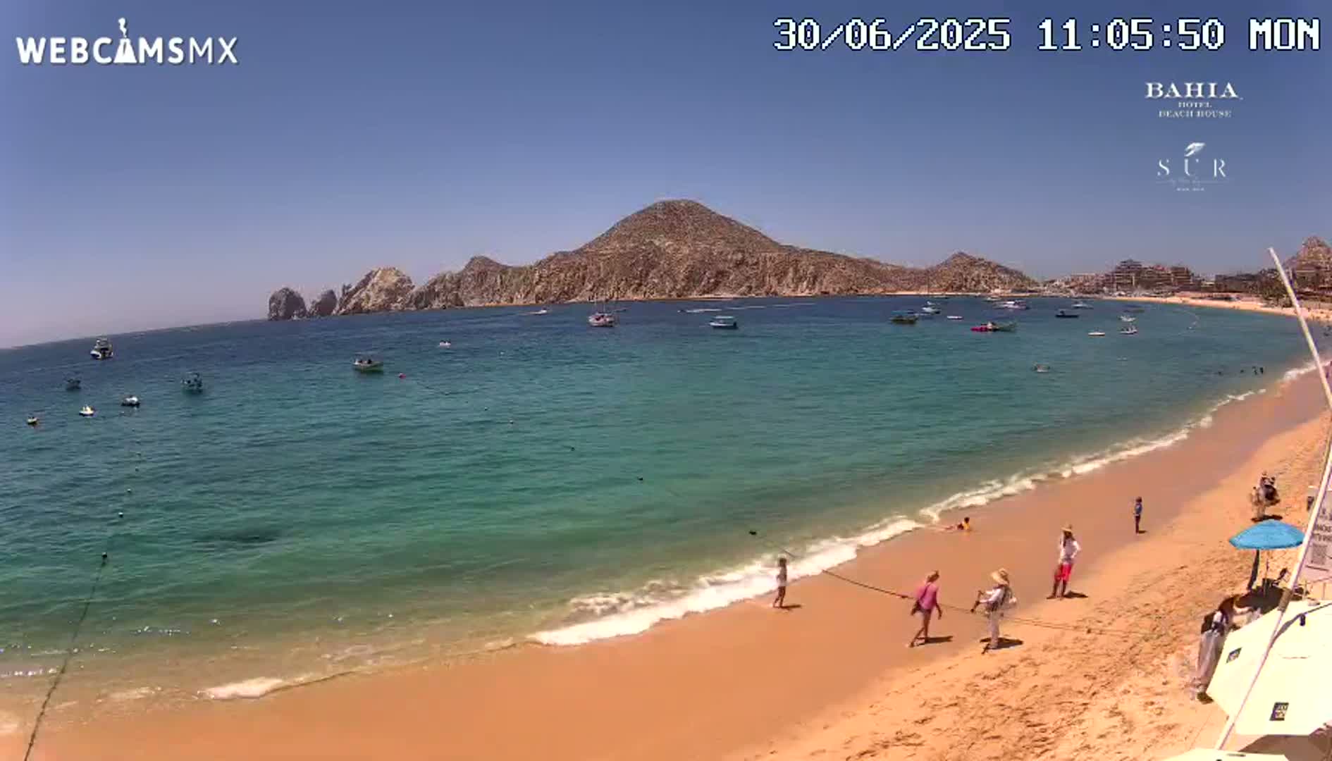 Cabo San Lucas, Playa El Medano Beach Live Cam - Los Cabos, Baja California Sur, Mexico