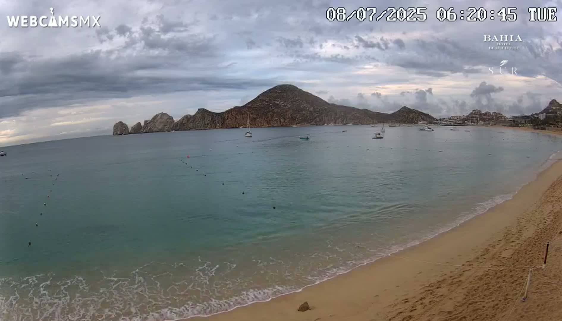 Cabo San Lucas, Playa El Medano Beach Live Cam - Los Cabos, Baja California Sur, Mexico