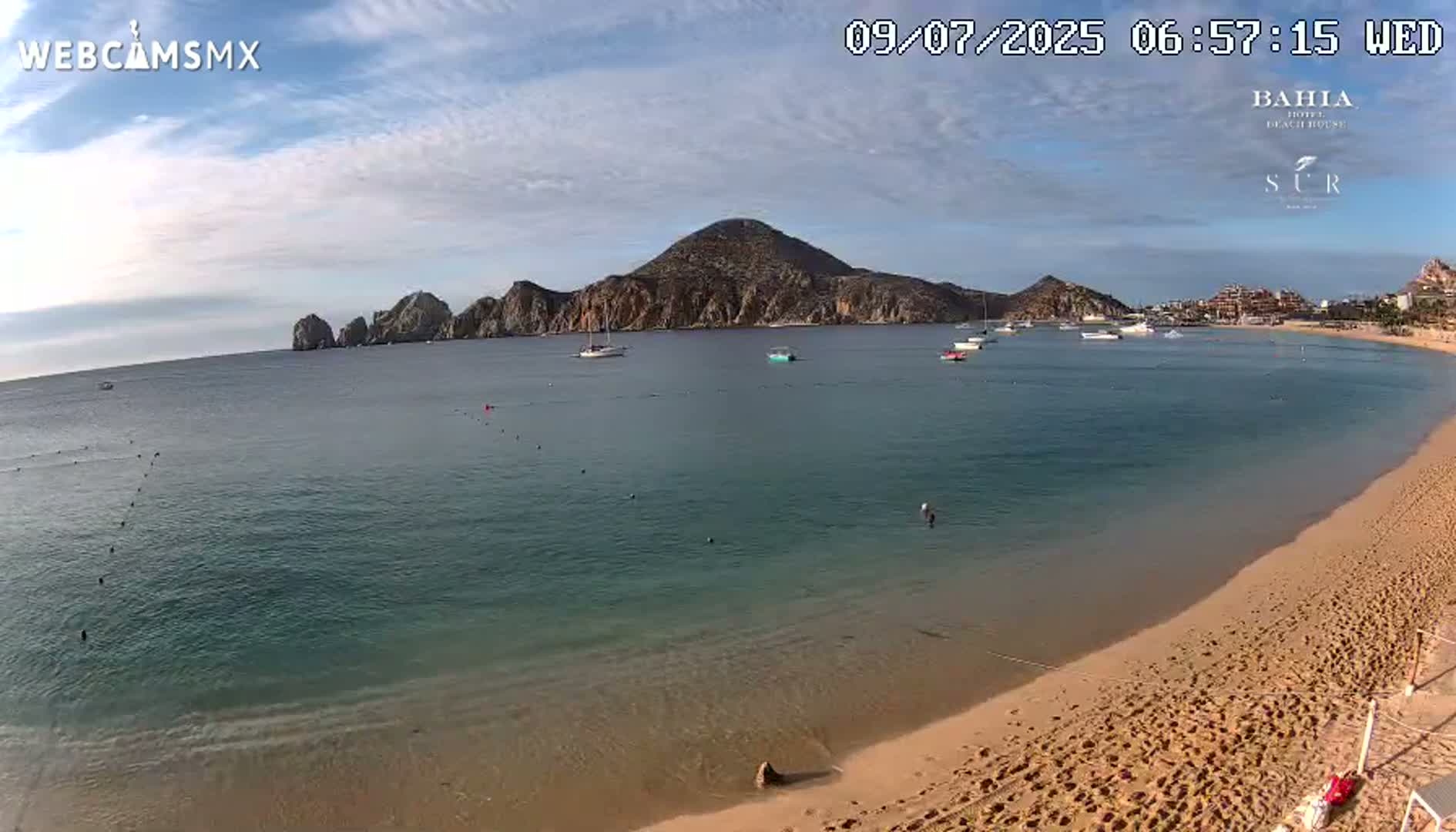 Cabo San Lucas, Playa El Medano Beach Live Cam - Los Cabos, Baja California Sur, Mexico