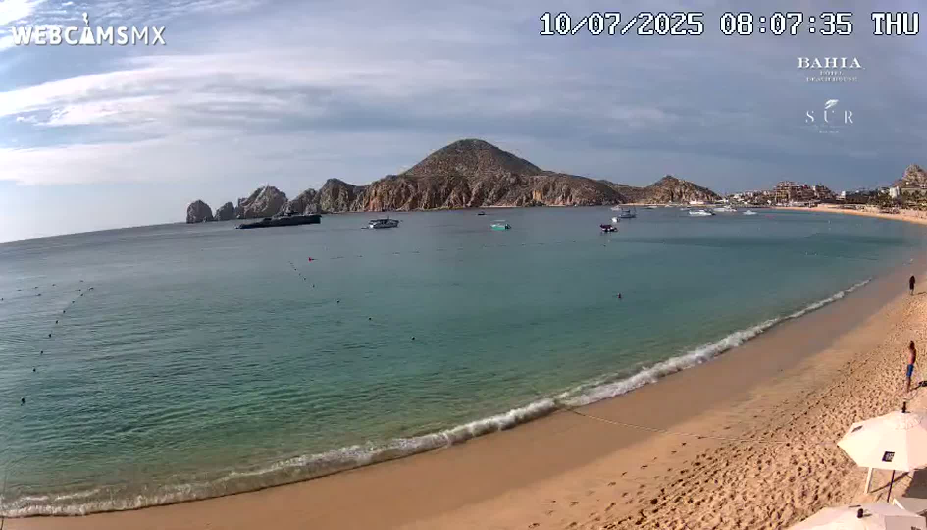 Cabo San Lucas, Playa El Medano Beach Live Cam - Los Cabos, Baja California Sur, Mexico