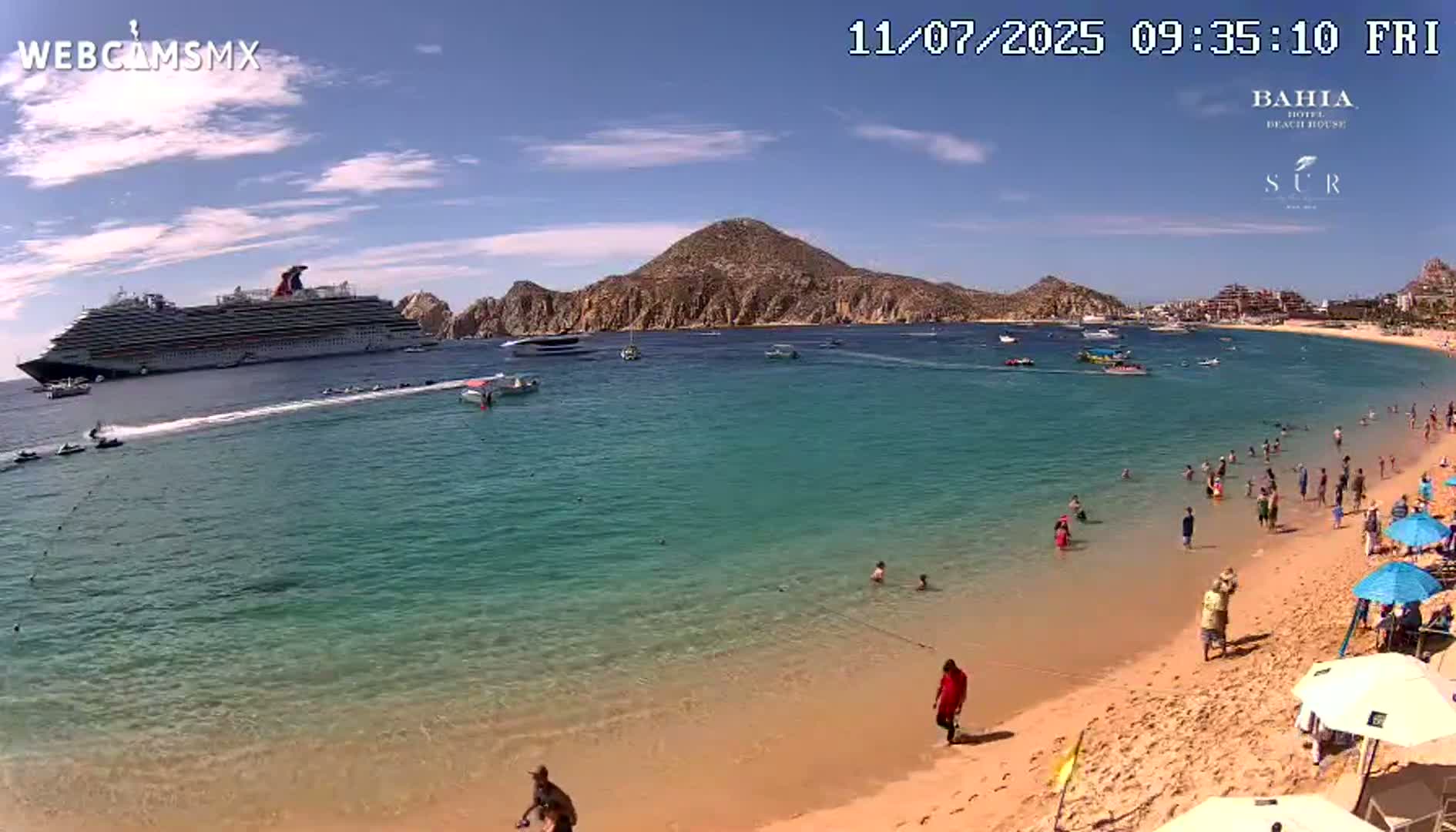 Cabo San Lucas, Playa El Medano Beach Live Cam - Los Cabos, Baja California Sur, Mexico