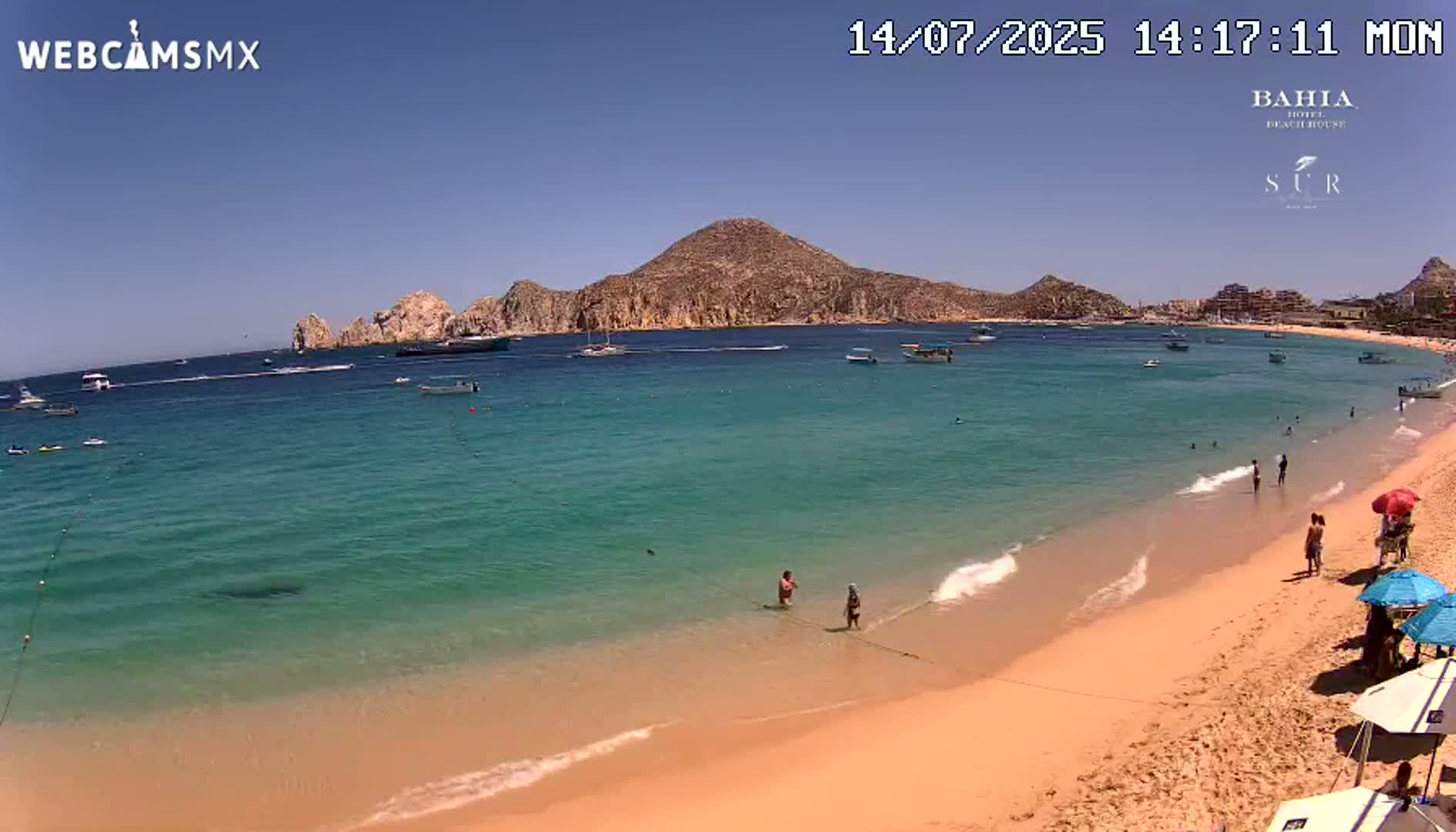 Cabo San Lucas, Playa El Medano Beach Live Cam - Los Cabos, Baja California Sur, Mexico