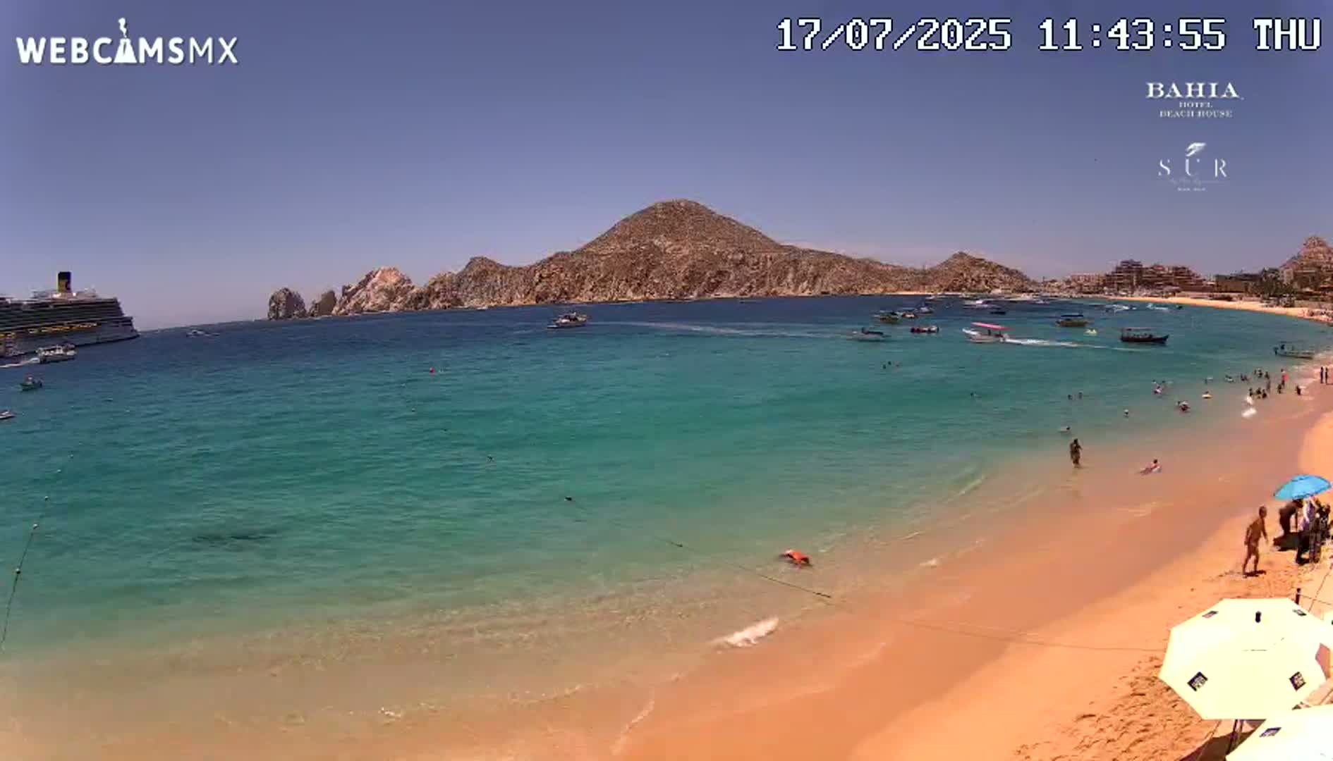Cabo San Lucas, Playa El Medano Beach Live Cam - Los Cabos, Baja California Sur, Mexico