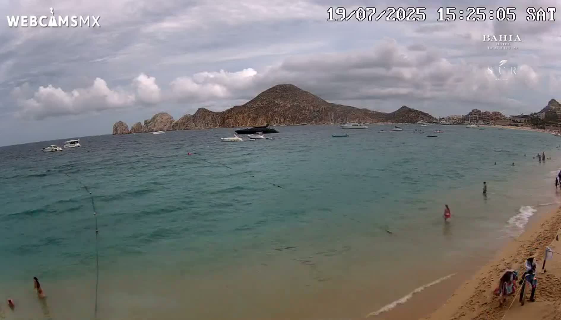 Cabo San Lucas, Playa El Medano Beach Live Cam - Los Cabos, Baja California Sur, Mexico