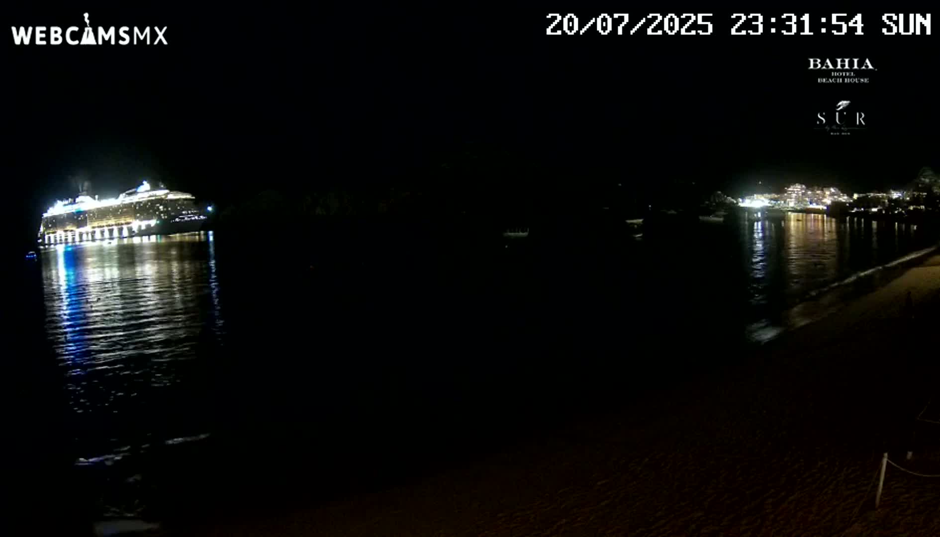 Cabo San Lucas, Playa El Medano Beach Live Cam - Los Cabos, Baja California Sur, Mexico