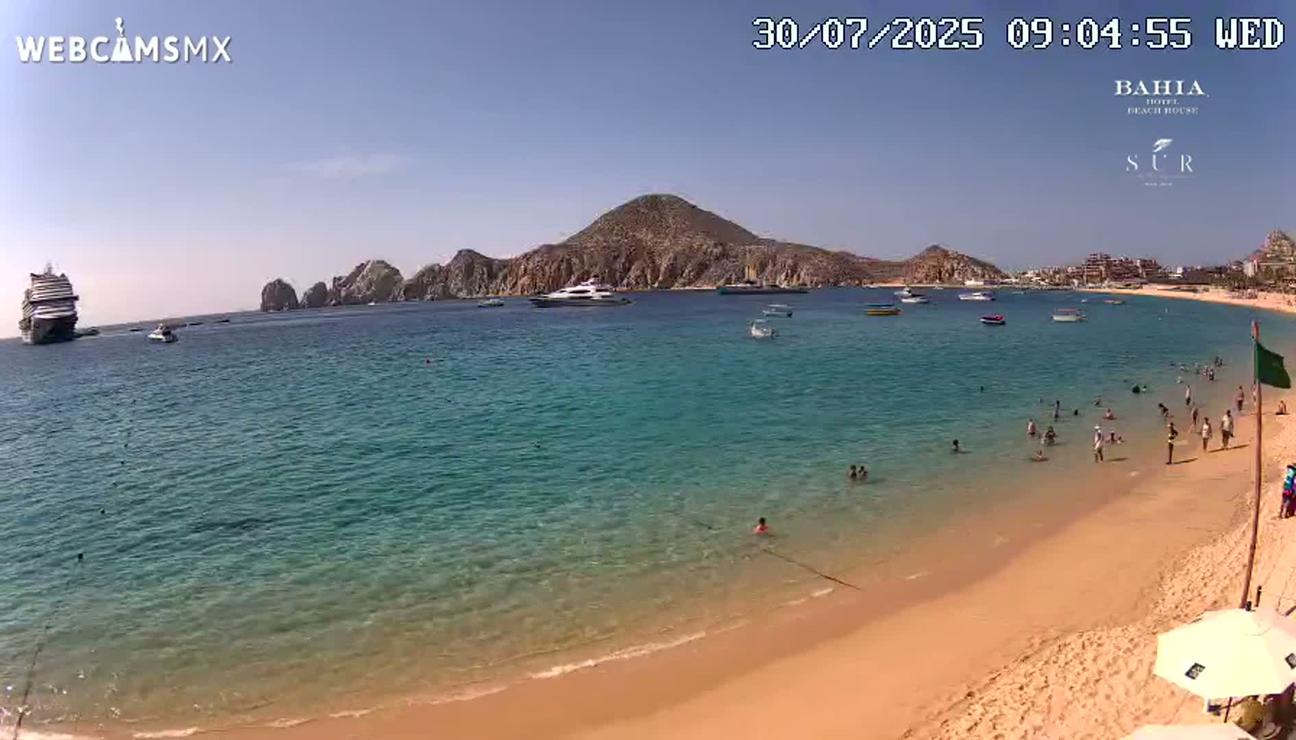 Cabo San Lucas, Playa El Medano Beach Live Cam - Los Cabos, Baja California Sur, Mexico