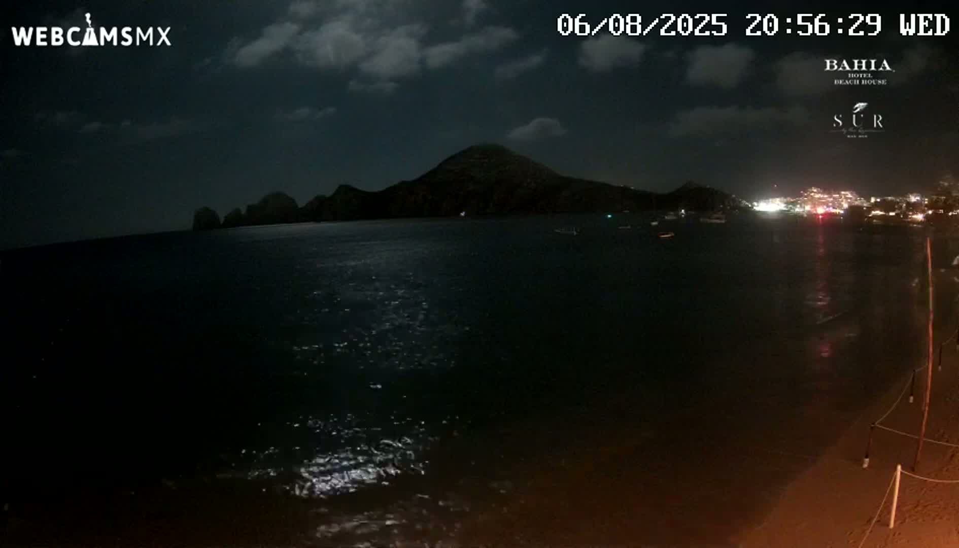 Cabo San Lucas, Playa El Medano Beach Live Cam - Los Cabos, Baja California Sur, Mexico