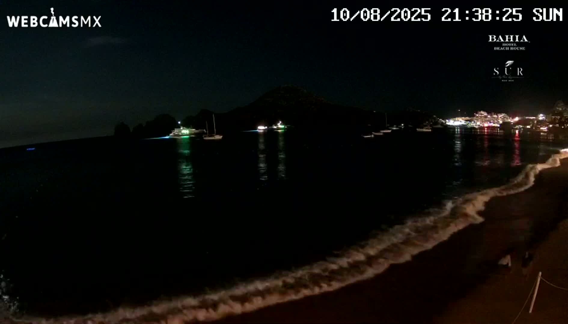 Cabo San Lucas, Playa El Medano Beach Live Cam - Los Cabos, Baja California Sur, Mexico