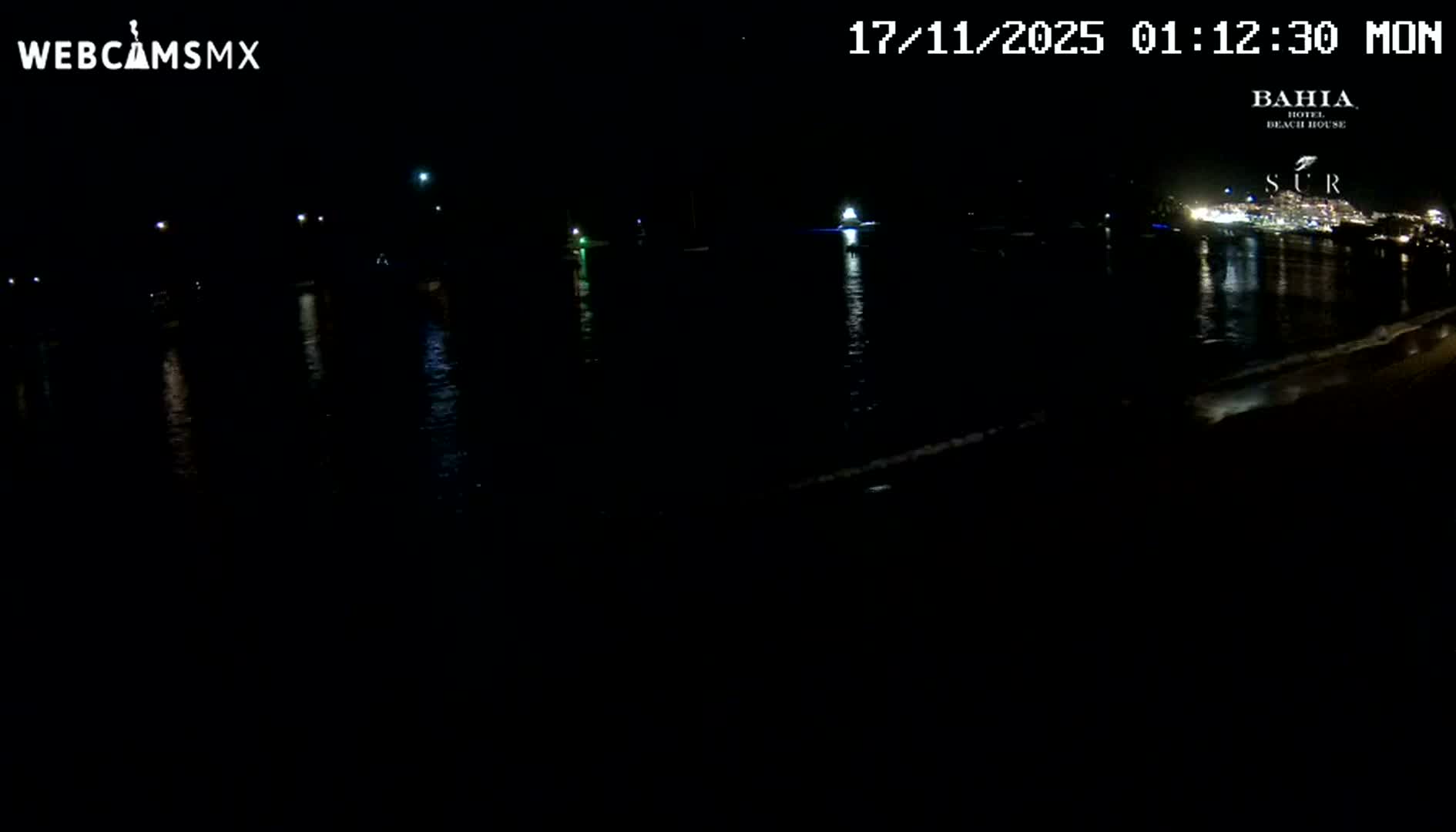 Cabo San Lucas, Playa El Medano Beach towards South View Live Cam - El Medano Ejidal, Los Cabos, Baja California Sur, Mexico