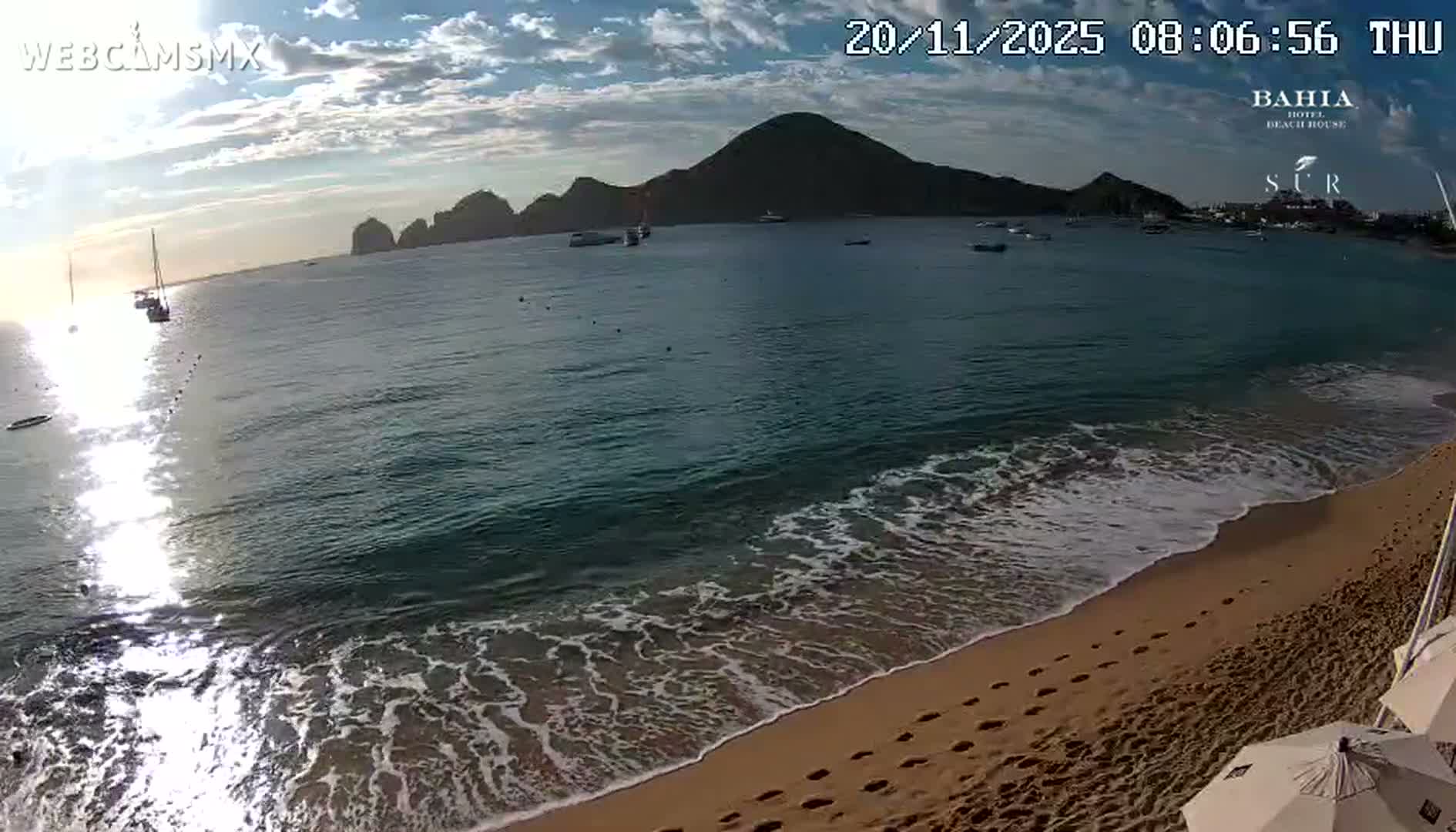 Cabo San Lucas, Playa El Medano Beach towards South View Live Cam - El Medano Ejidal, Los Cabos, Baja California Sur, Mexico