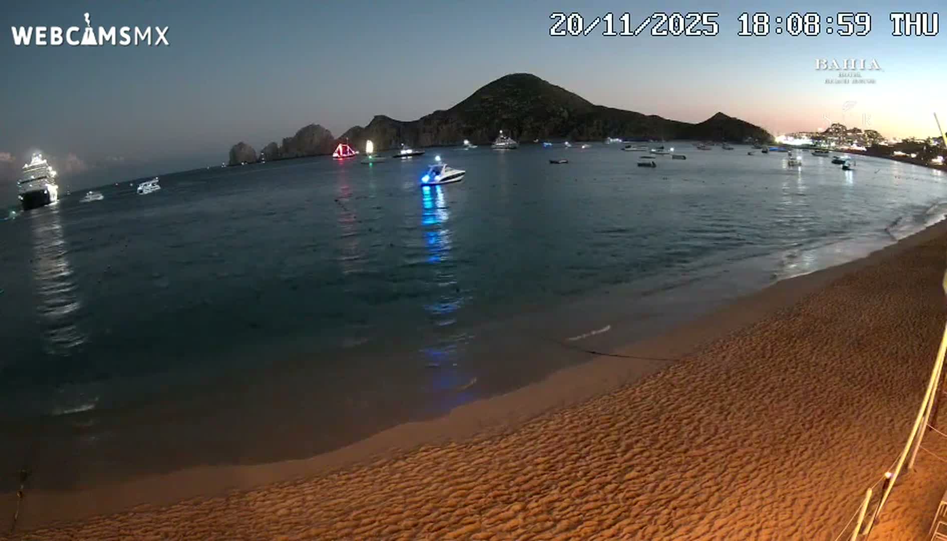 Cabo San Lucas, Playa El Medano Beach towards South View Live Cam - El Medano Ejidal, Los Cabos, Baja California Sur, Mexico